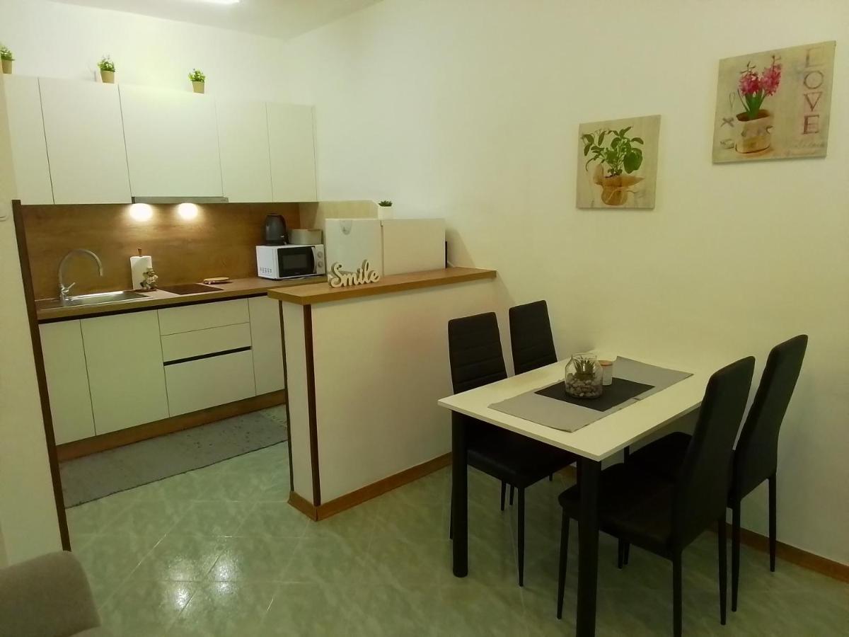 Apartman Leni Apartamento Poreč Exterior foto