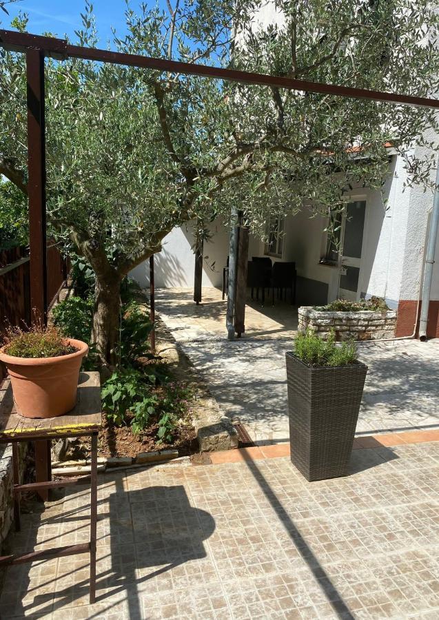 Apartman Leni Apartamento Poreč Exterior foto